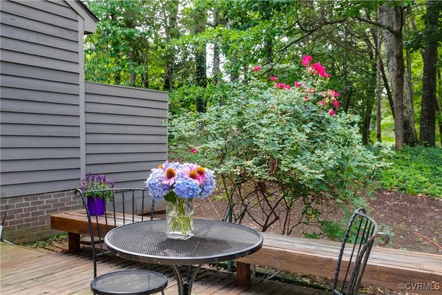 2760 Old Point Dr, Henrico, VA 23233
