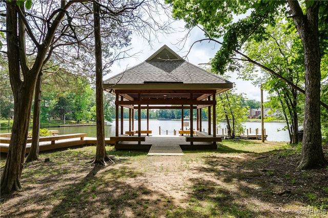 2760 Old Point Dr, Henrico, VA 23233