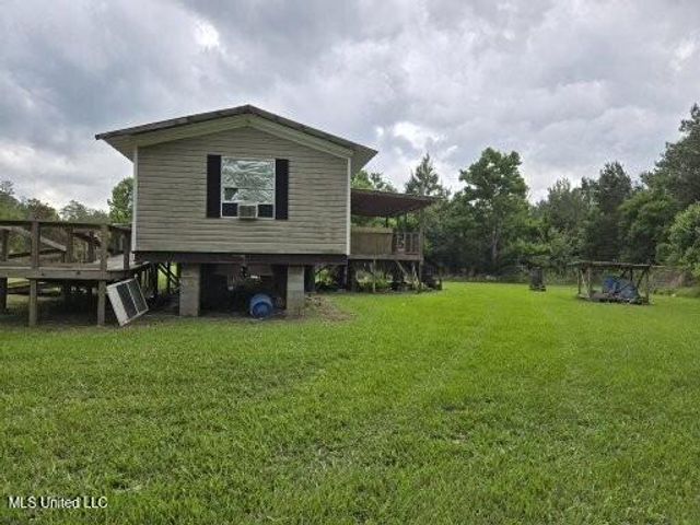 4477 N Highway 43, Carriere, MS 39426