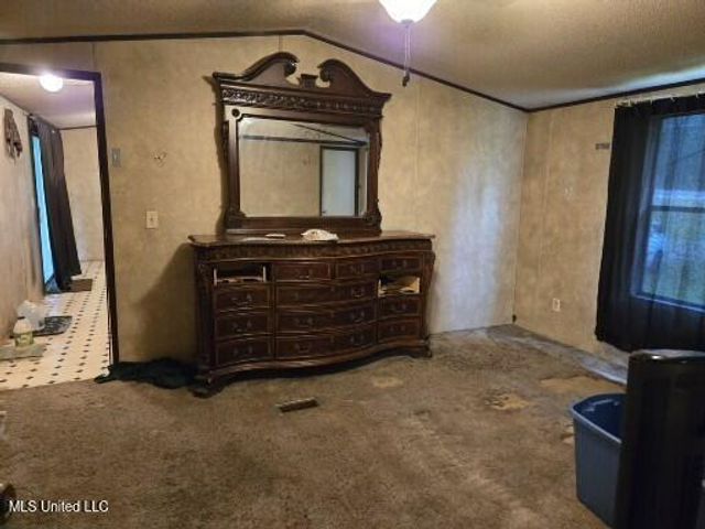 4477 N Highway 43, Carriere, MS 39426