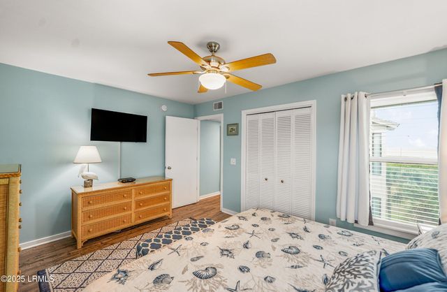 6 Harbor Dr N Unit M318, Harbor Island, SC 29920