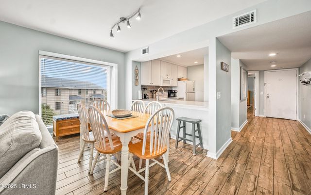 6 Harbor Dr N Unit M318, Harbor Island, SC 29920