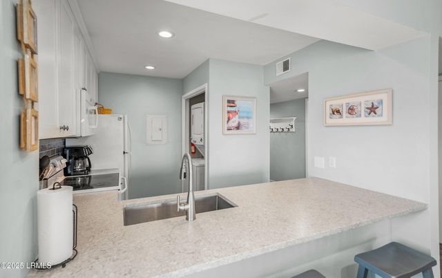 6 Harbor Dr N Unit M318, Harbor Island, SC 29920