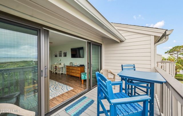 6 Harbor Dr N Unit M318, Harbor Island, SC 29920