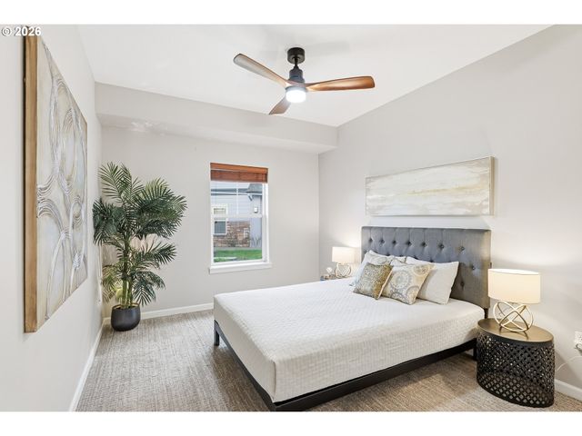 10890 Ne RED WING Way 102, Beaverton, OR 97006