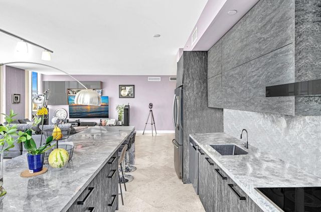 3131 NE 188th Street 2-1201, Aventura, FL 33180