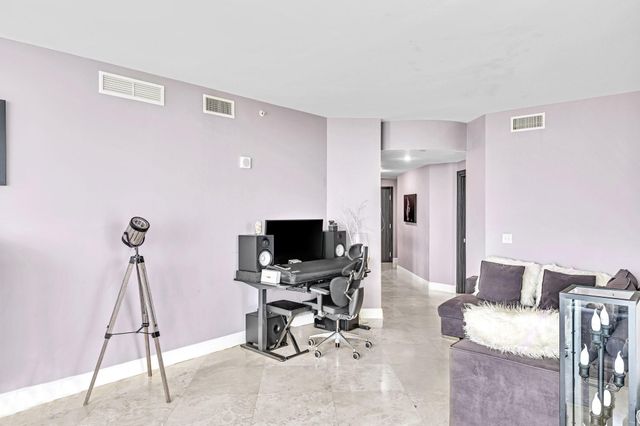 3131 NE 188th Street 2-1201, Aventura, FL 33180