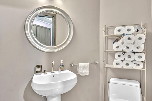 3131 NE 188th Street 2-1201, Aventura, FL 33180