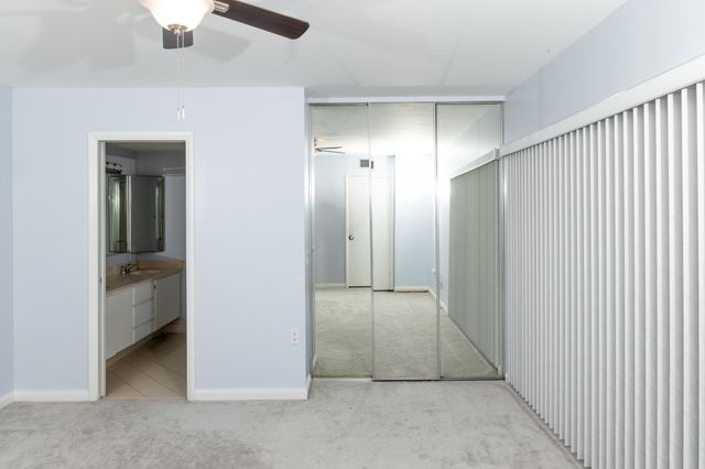 7406 74TH Way, West Palm Beach, FL 33407