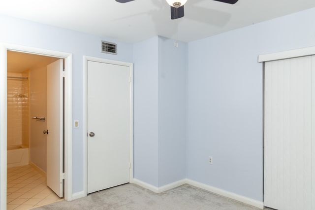7406 74TH Way, West Palm Beach, FL 33407
