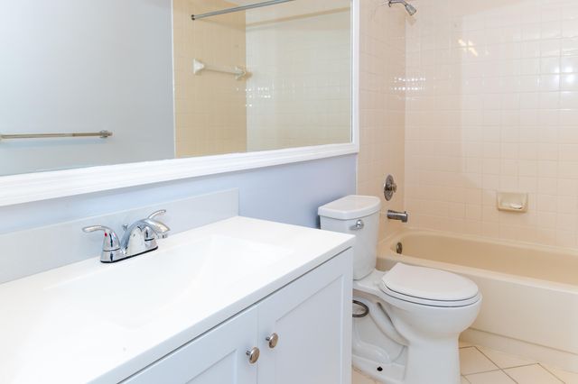 7406 74TH Way, West Palm Beach, FL 33407