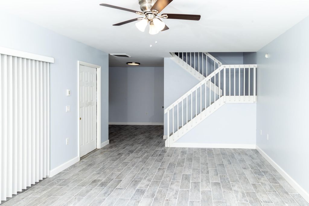7406 74TH Way, West Palm Beach, FL 33407