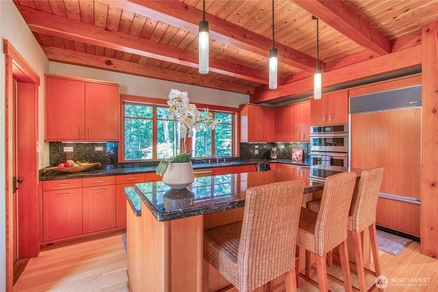 72 Thunderbird Trail, Orcas Island, WA 98280