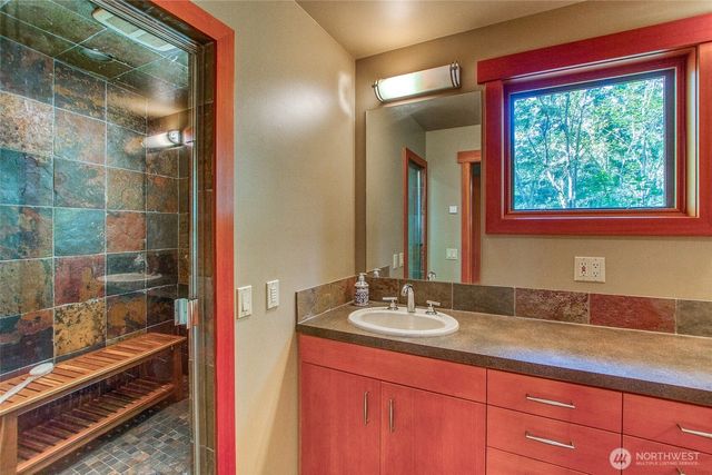 72 Thunderbird Trail, Orcas Island, WA 98280