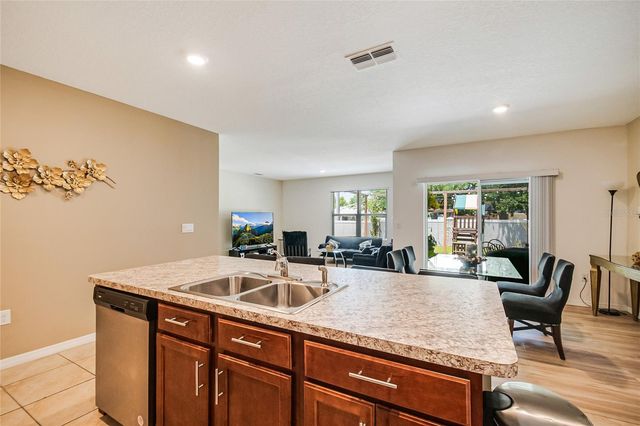 523 AUBURN GROVE TERRACE, Auburndale, FL 33823
