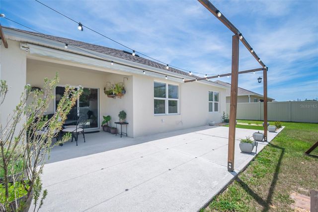 523 AUBURN GROVE TERRACE, Auburndale, FL 33823