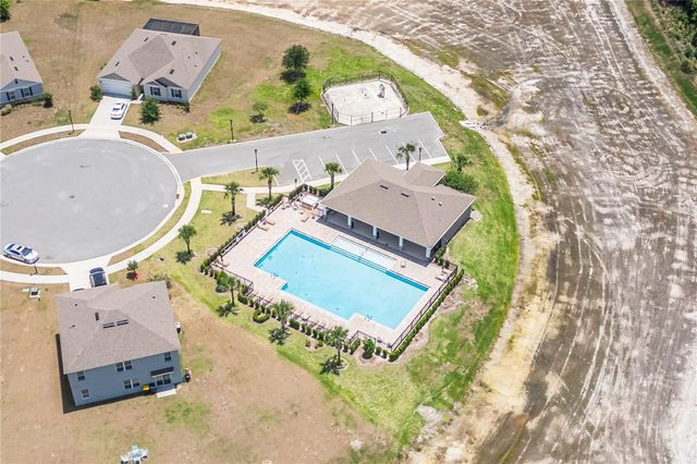 523 AUBURN GROVE TERRACE, Auburndale, FL 33823