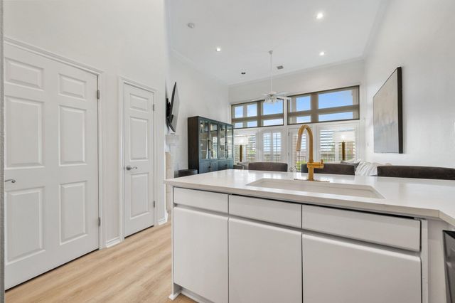 2918 Ranch Road 620 RD 161, Austin, TX 78734