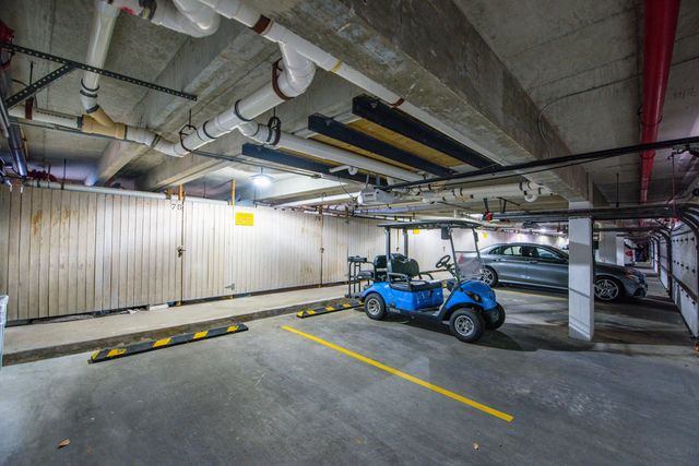 1800 Atlantic Blvd Apt B218, Key West, FL 33040