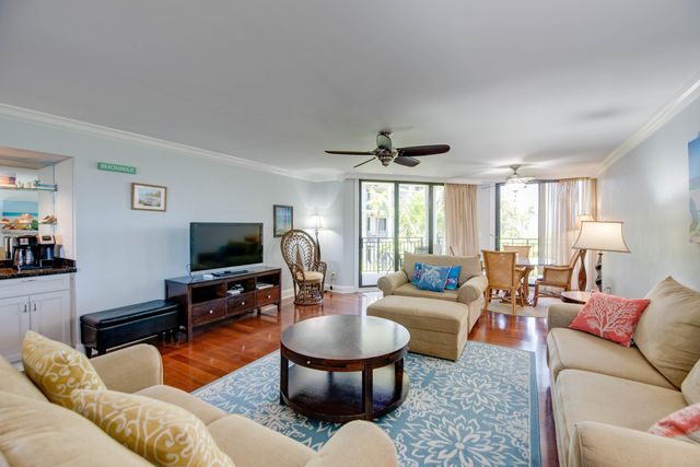 1800 Atlantic Blvd Apt B218, Key West, FL 33040