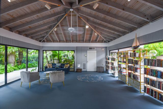 1800 Atlantic Blvd Apt B218, Key West, FL 33040