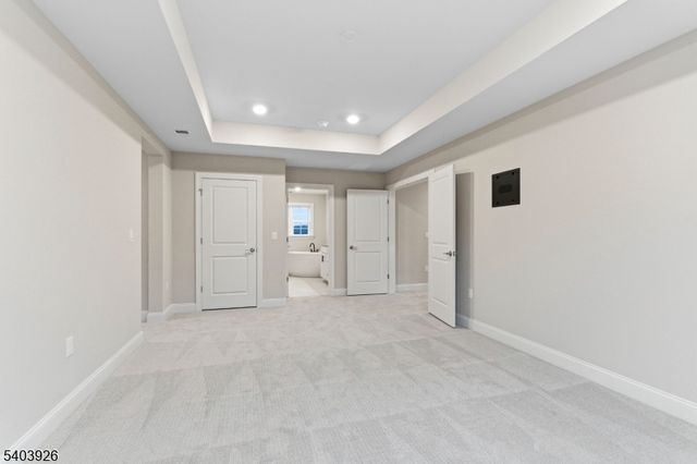 105 Junction Rd, Hampton Boro, NJ 08827