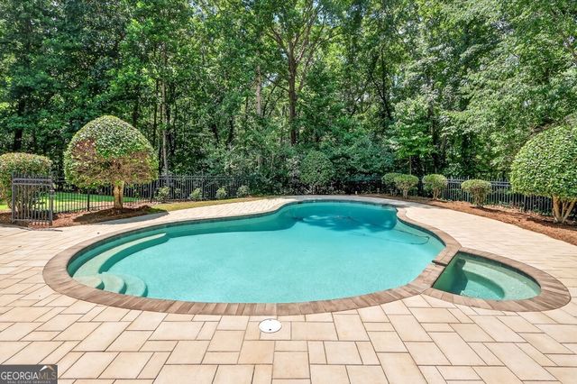 2779 Horseshoe Knoll Lane NE, Roswell, GA 30075