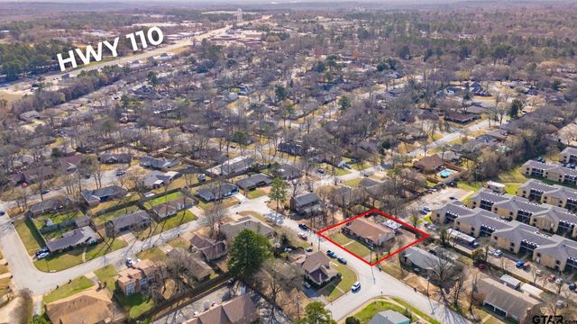 2103 Easy St, Tyler, TX 75703