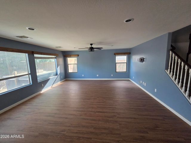 775 E LESLIE Avenue, San Tan Valley, AZ 85140