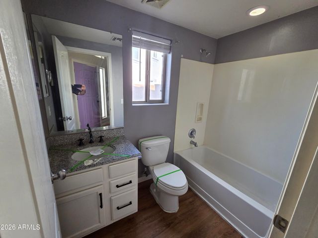 775 E LESLIE Avenue, San Tan Valley, AZ 85140