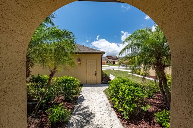 1075 Luminary Circle, 104, Melbourne, FL 32901