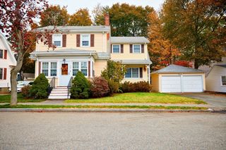 72 Oakland Ave, Quincy, MA 02170