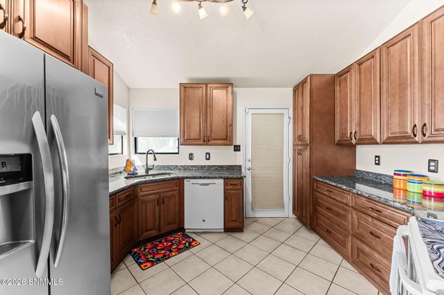 5480 Amarillo Del Sol, Las Cruces, NM 88007