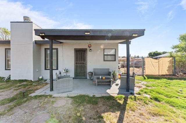 5480 Amarillo Del Sol, Las Cruces, NM 88007