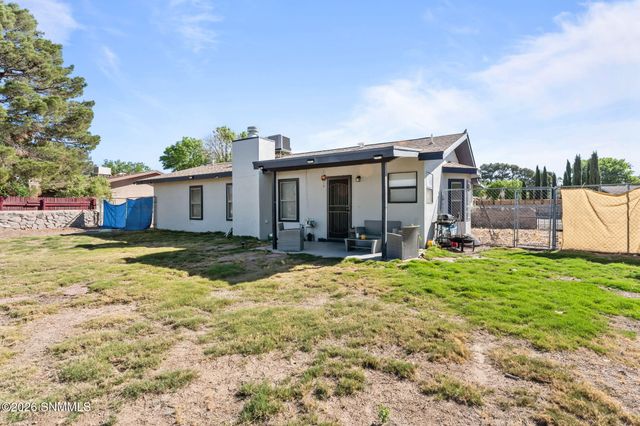 5480 Amarillo Del Sol, Las Cruces, NM 88007