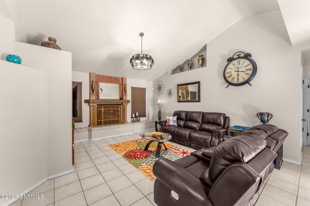 5480 Amarillo Del Sol, Las Cruces, NM 88007