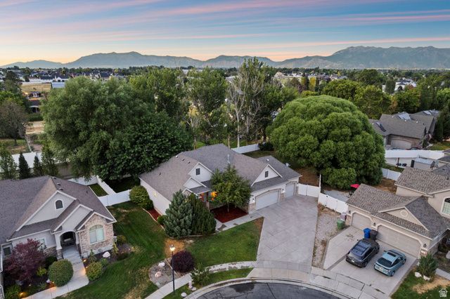 206 N 2975 W, West Point, UT 84015