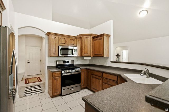 206 N 2975 W, West Point, UT 84015