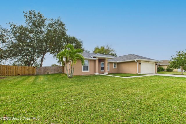 1936 Gloria Circle NE, Palm Bay, FL 32905