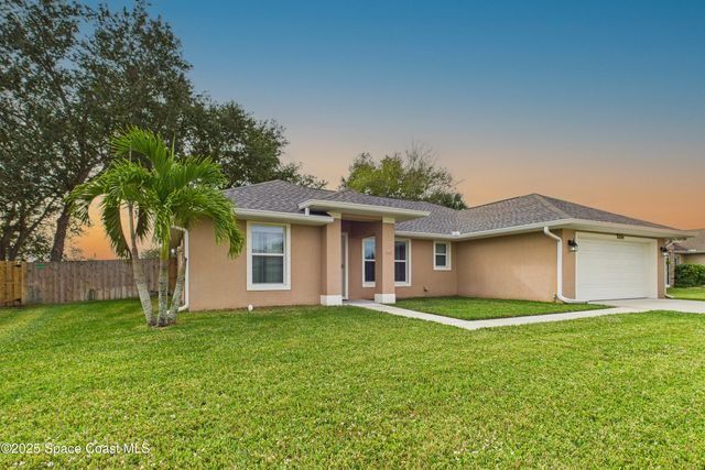 1936 Gloria Circle NE, Palm Bay, FL 32905