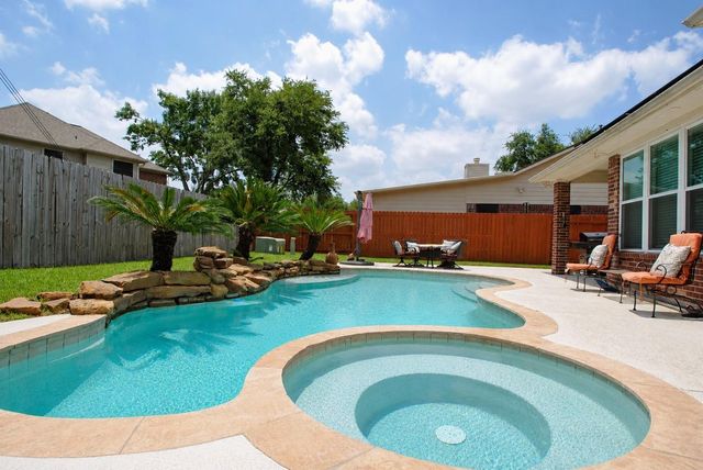 9723 Therrell Drive, Houston, TX 77064