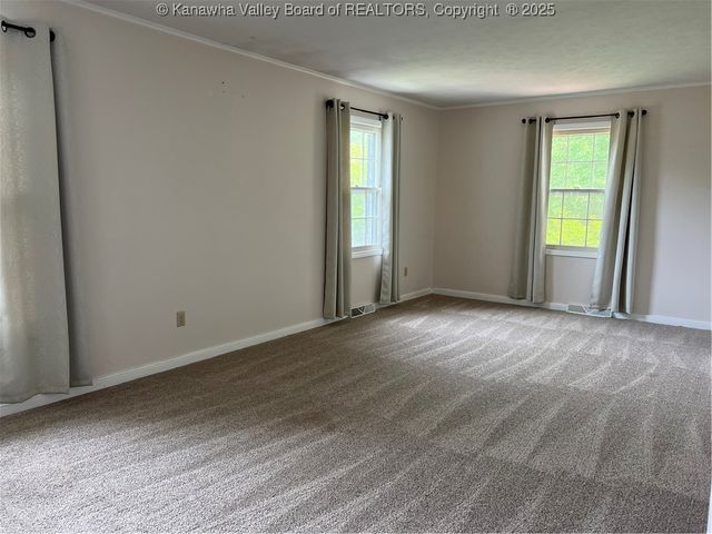 938 Harmony Lane, South Charleston, WV 25303