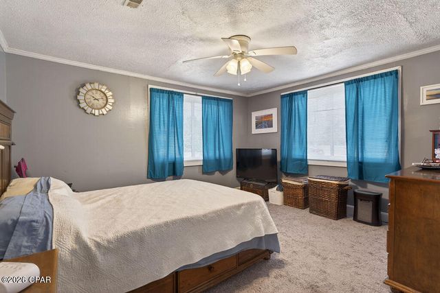 1331 Coggin Avenue, Chipley, FL 32428