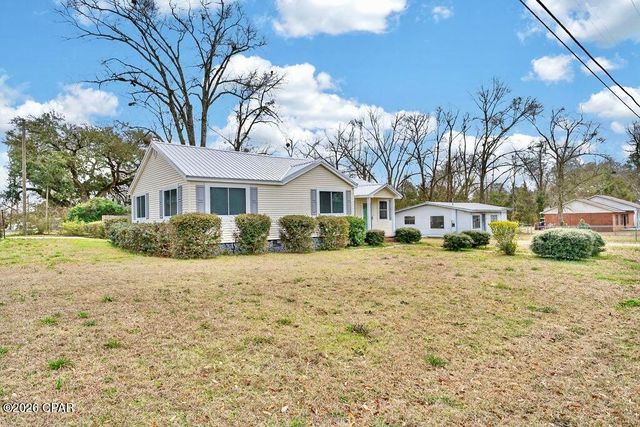 1331 Coggin Avenue, Chipley, FL 32428