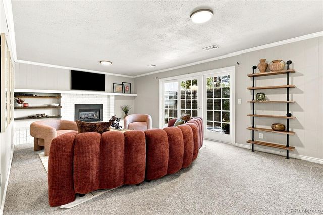 6868 Vivian Street, Arvada, CO 80004