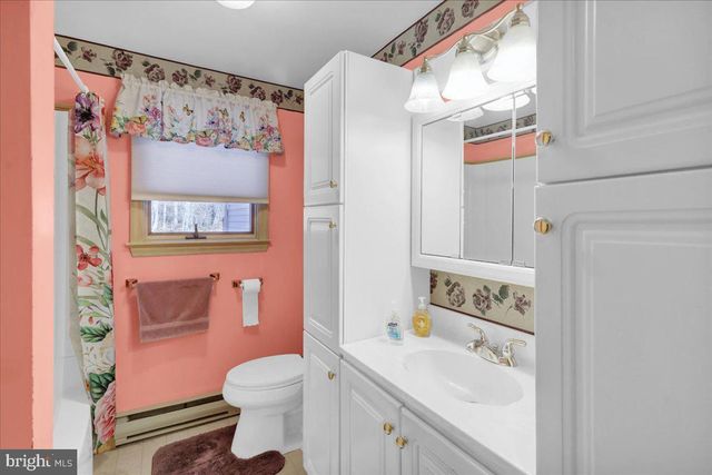 165 WANNER RD, Reading, PA 19606