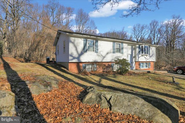 165 WANNER RD, Reading, PA 19606