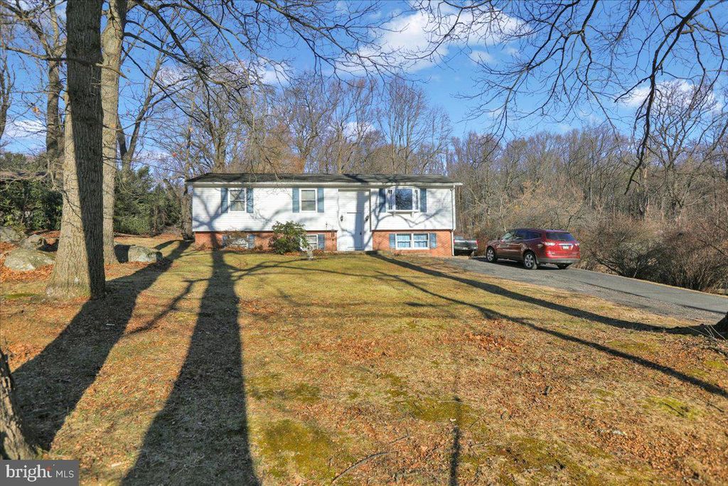 165 WANNER RD, Reading, PA 19606