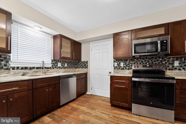 5904 MARDELLA BLVD, Clinton, MD 20735