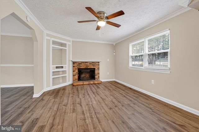 5904 MARDELLA BLVD, Clinton, MD 20735